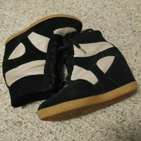 Pink connection - Picture 2 of 5